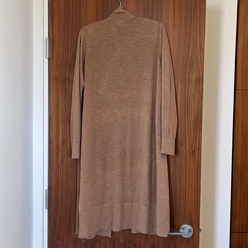 Banana Republic Linen Cardigan - Picture 5 of 9
